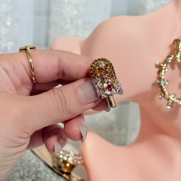 Gold and Multicolor Popsicle Brooch 🍦 - Picture 4 of 6